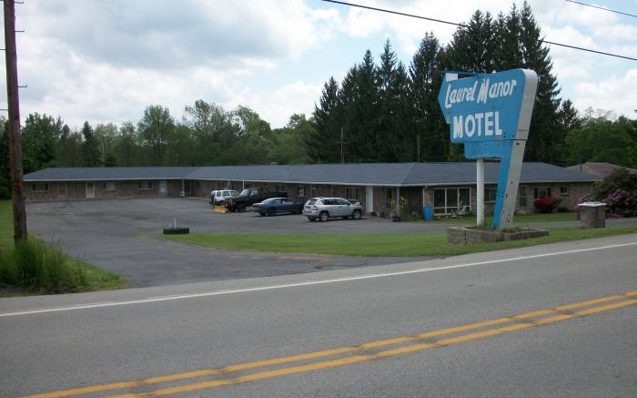 Laurel Manor Motel