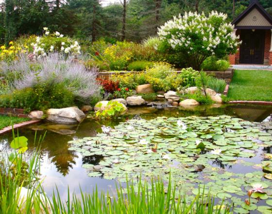DeFries Gardens