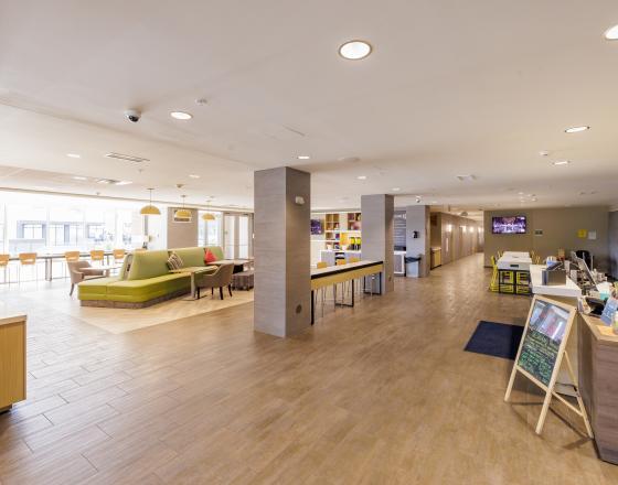HOME2 SUITES BY HILTON