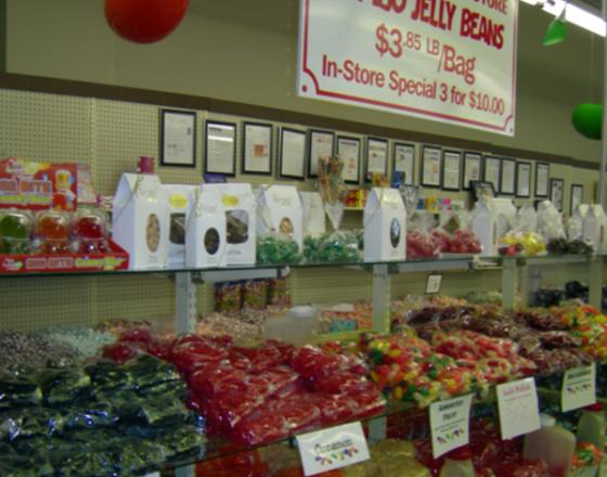 Wakarusa Dime Store