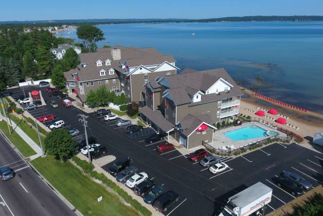 Aerial View of Cherry Tree Inn on East Bay