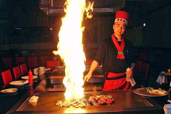 Fuji Sushi & Steakhouse