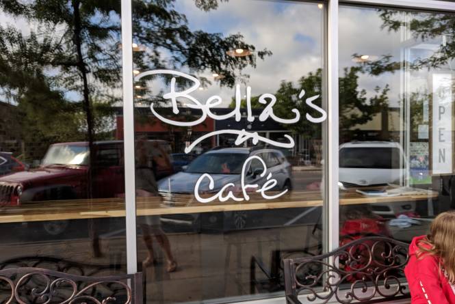 Bella's Cafe
