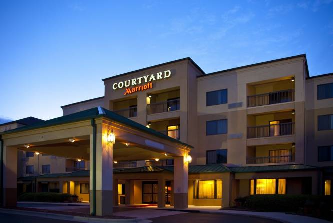 Courtyard-Exterior.jpg