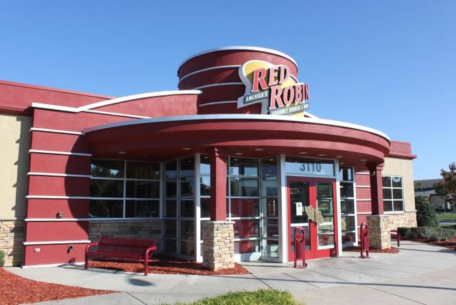 Red-Robin-1.jpg
