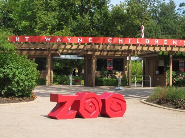 Fort Wayne Children's Zoo Welcome Sign - Autumn 2016