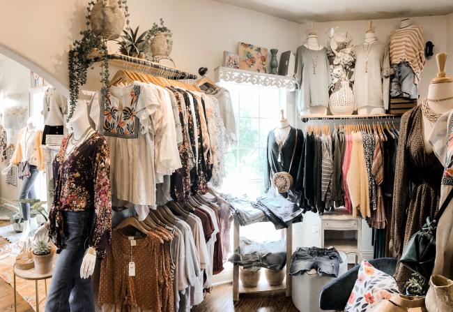 cute womens boutiques