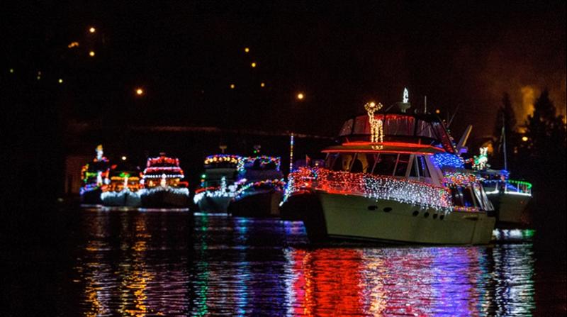 Santa Christmas ships