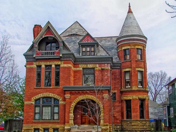 Fort Wayne House