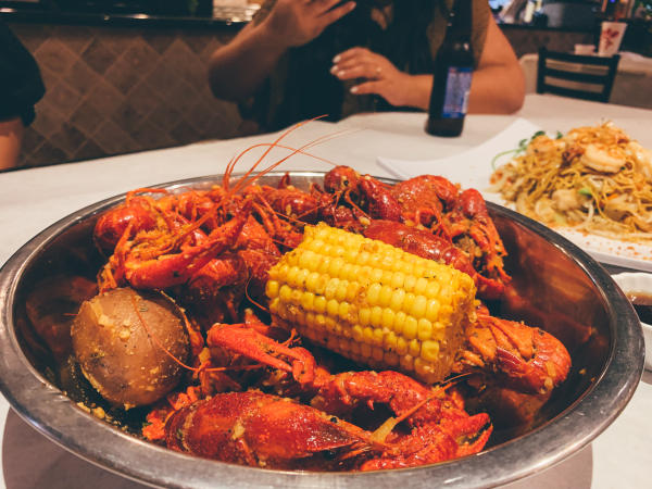 Crawfish and Noodle Restaurant