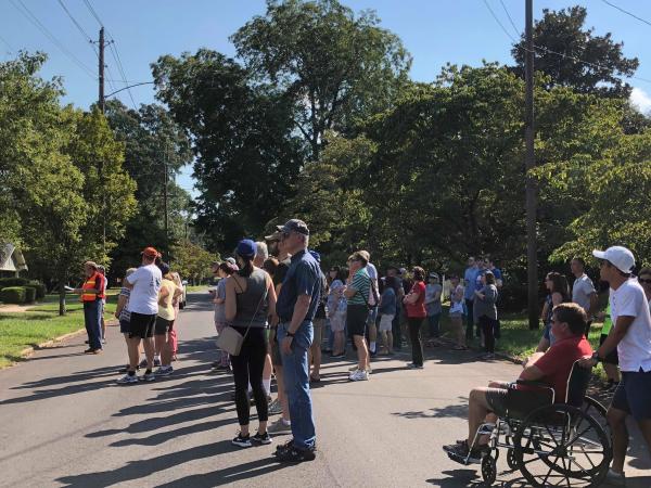 People on walking tour