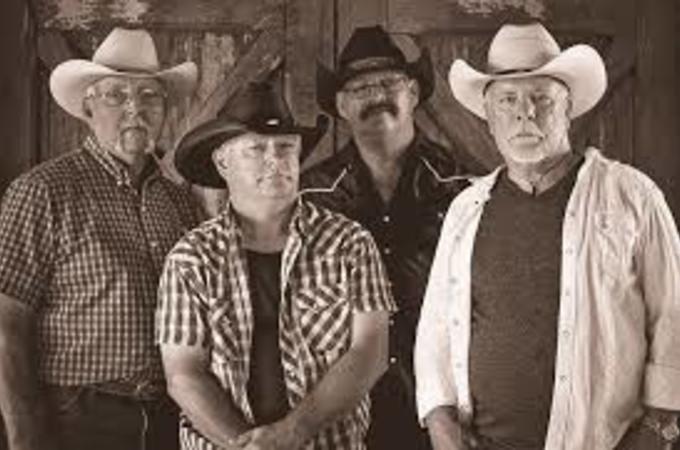 Midnight Wranglers Live At Neighbor S Kitchen And Yard Bastrop