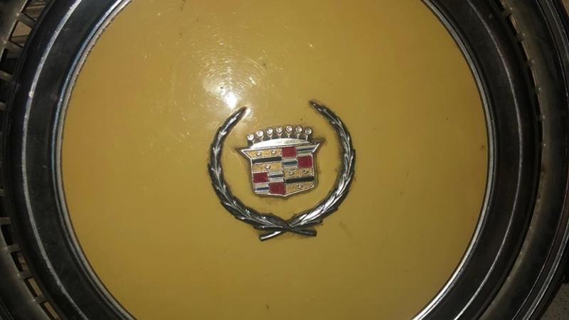 Cadillac Hub Cap