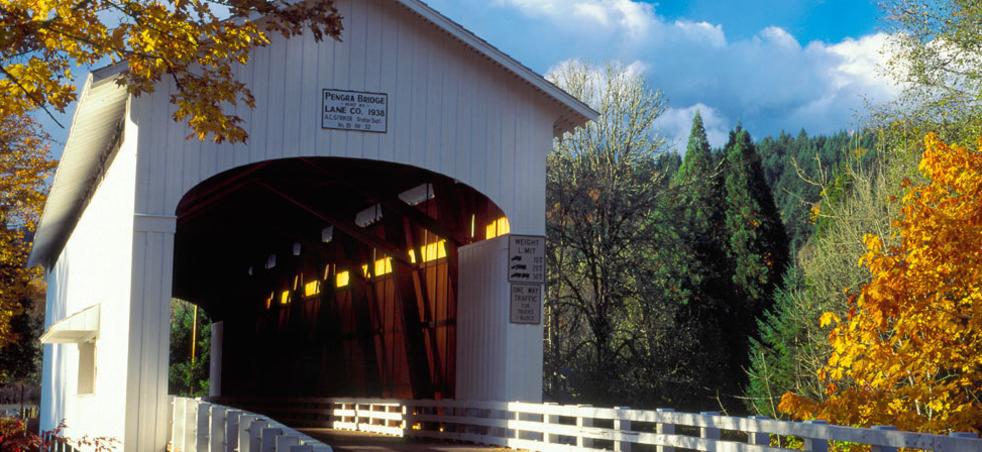 Pengra Covered Bridge Oregon S Covered Bridges Eugene Cascades Oregon Coast