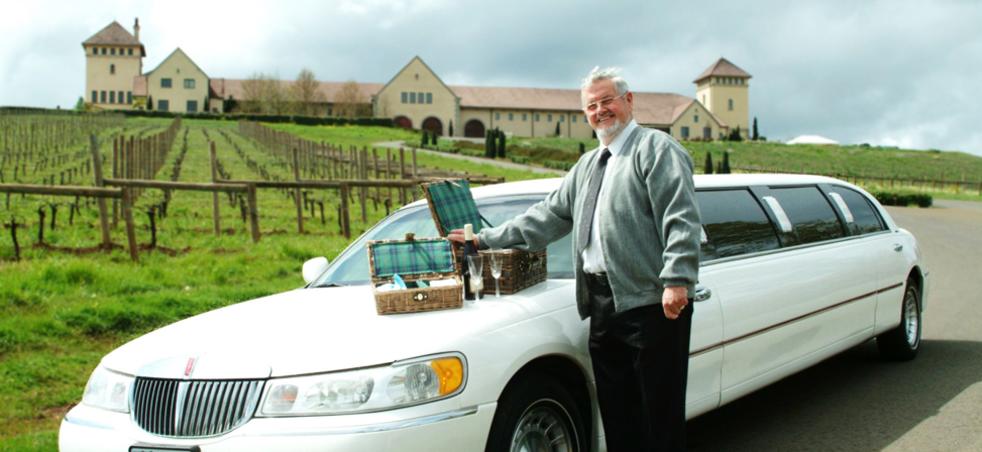 Wine Tasting Limo Tour 2025