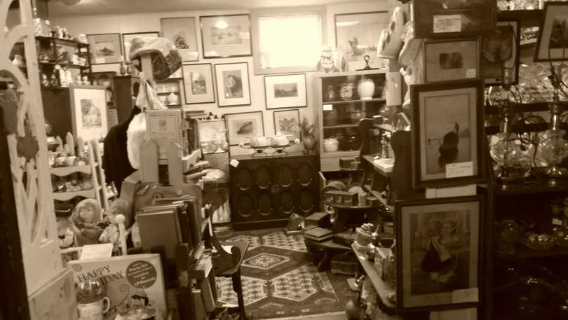 wickford village antiques