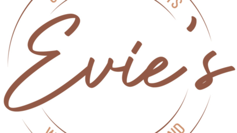 Evie's Cocktails & Comforts