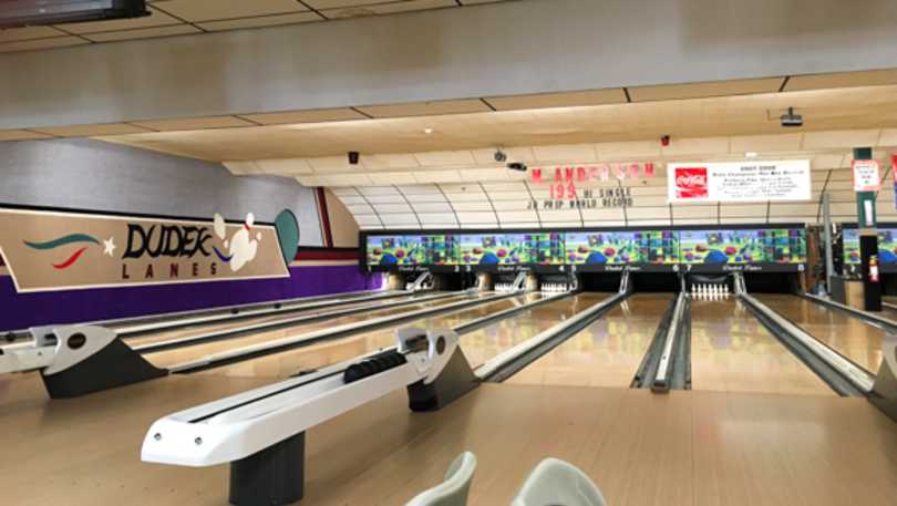 dudek bowling-warren.jpg