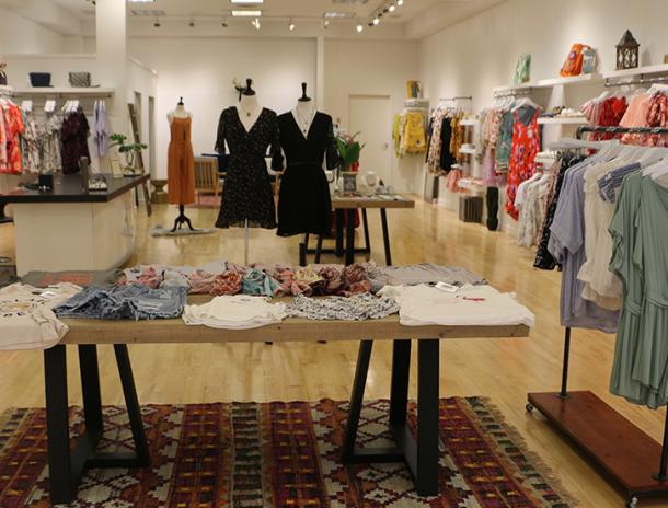 25 Local Clothing Boutiques In Omaha Clothes Jewelry Furniture