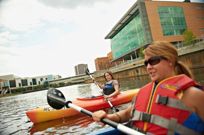 Kayaking-downtown-Lansing