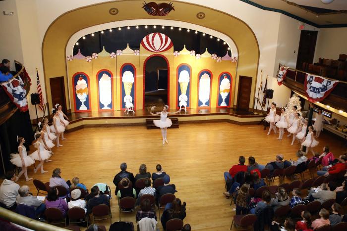 Veterans Memorial Hall during Stroll on State