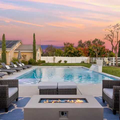 Peaceful & Spacious Wine Country Oasis on Vineyard
