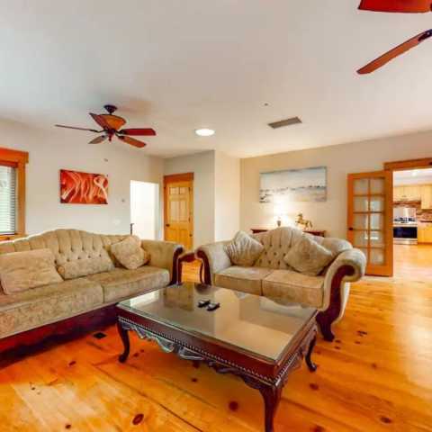 Ranch house near wineries and wedding venues