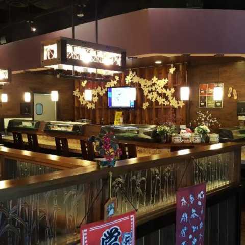 Sushi Boat at Promenade Temecula