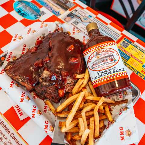 Slow Cooked BBQ Ribs & our Homemade BBQ sauce
