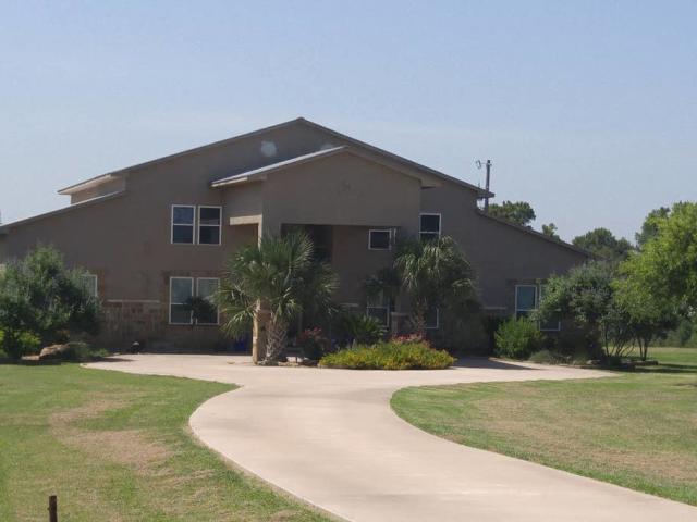 Perry Riverhouse Exterior
