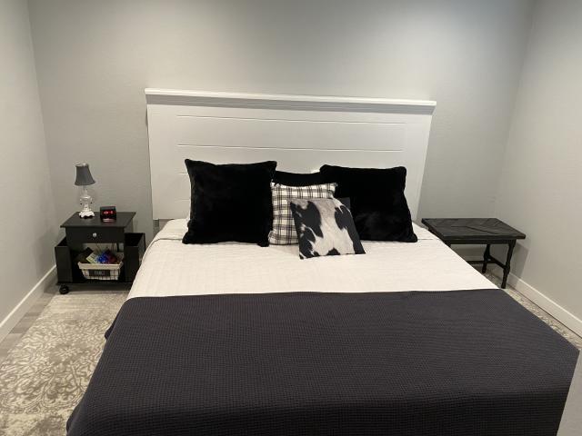Master Bedroom King bed