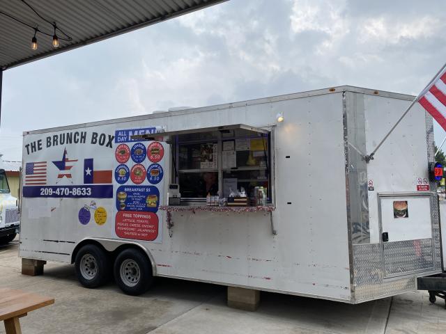 Chestnut Grove Food Truck Court Bastrop TX 78602