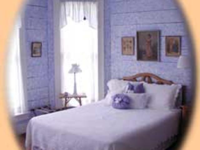 Minden Room