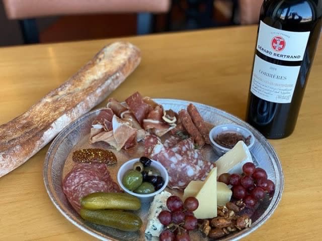 Charcuterie plate from Calories in Saskatoon, SK