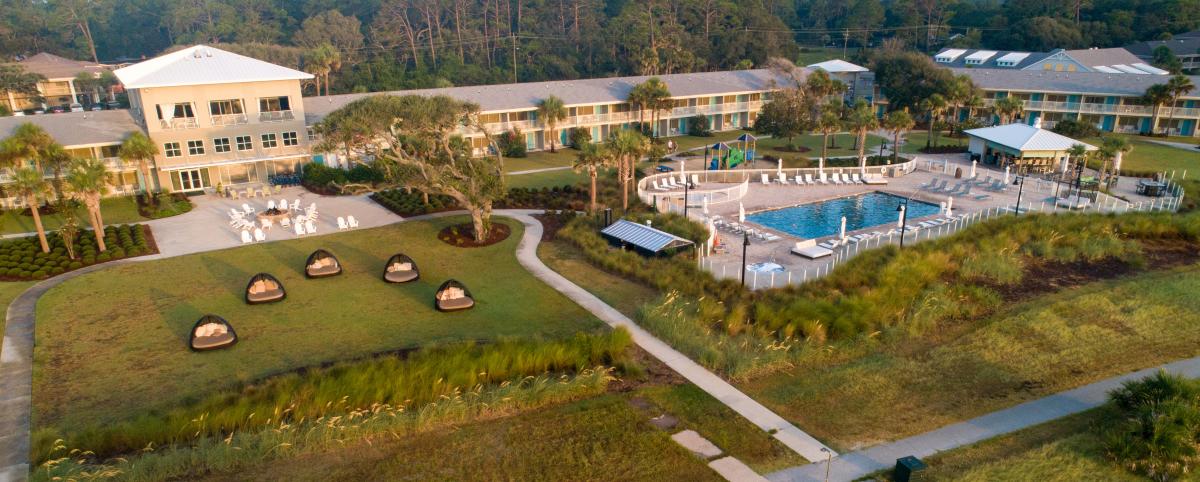 The Holiday Inn Resort is a popular beach hotel for visitors traveling to Jekyll Island, GA