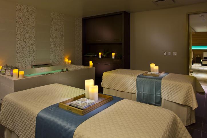 Peek Inside Of Golden Nugget S New Rush Tower