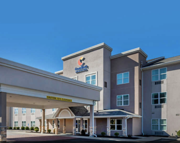 Hotels Near The Bb T Arena Meetnky
