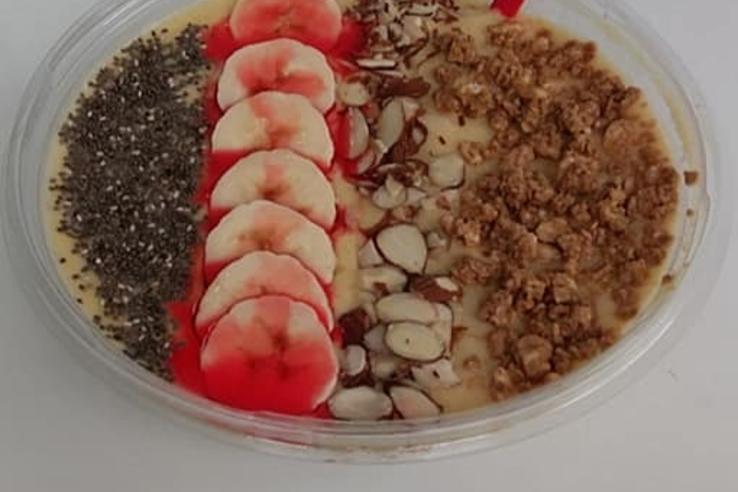 Recharge Nutrition Smoothie Bowl