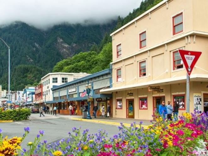 walking tour juneau