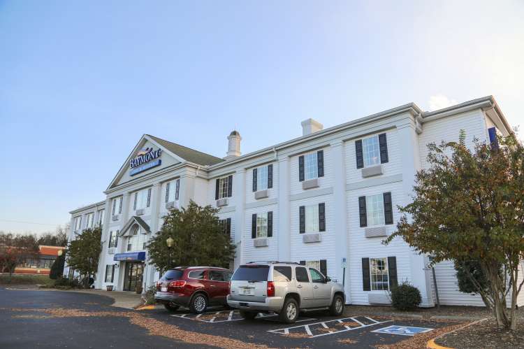 Baymont Inn & Suites