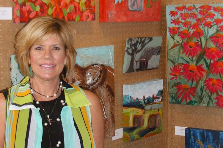 Terri Andersen Ross Headshot