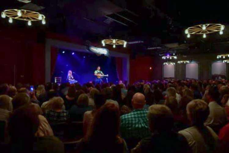 Hardison Milll Homestead Hall Concert.jpg