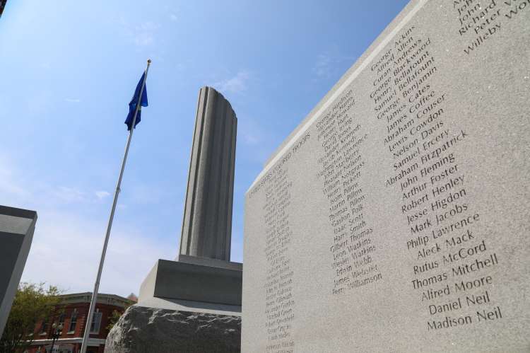 Veterans Memorial Plaza 1 USCT.jpg