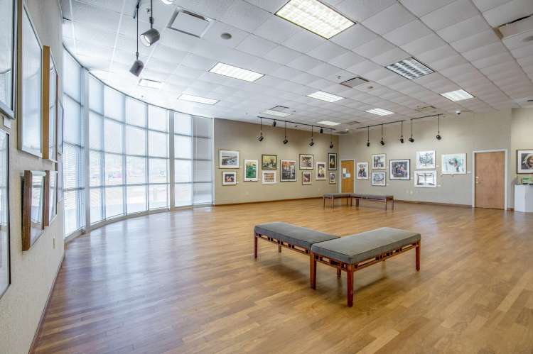 Pryor+Art+Gallery+wide.jpg