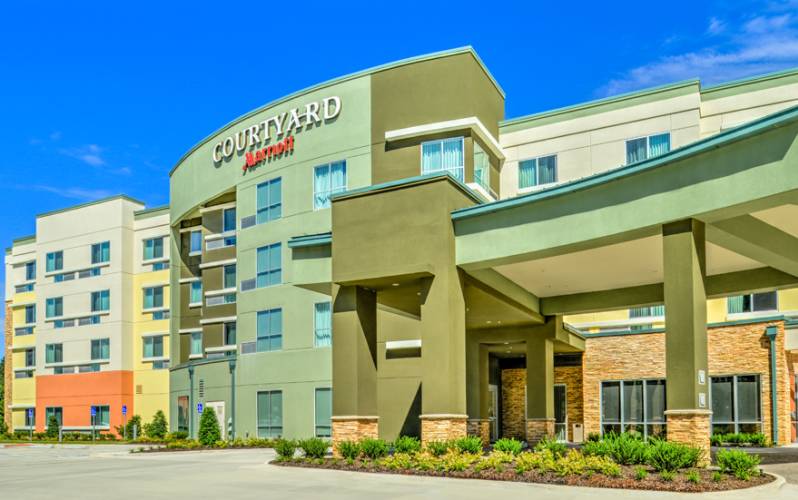 Courtyard By Marriott