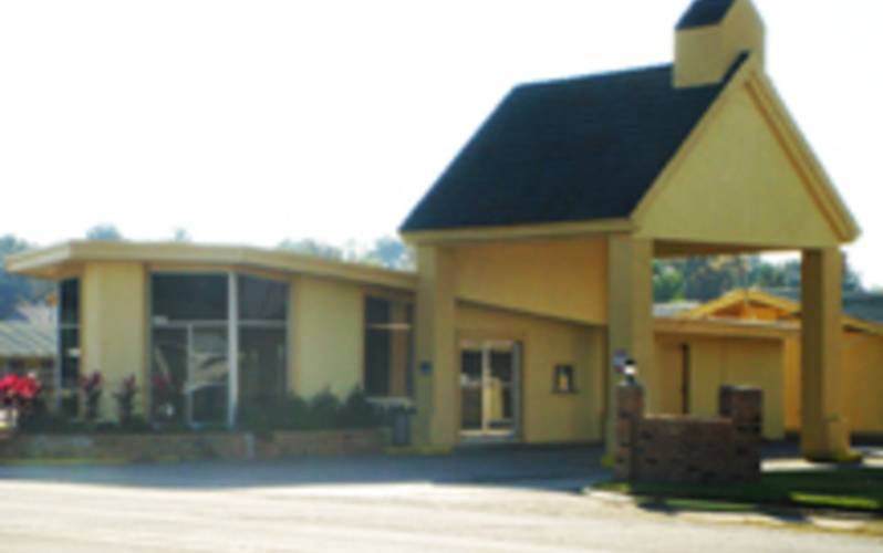 Executive Inn & Suites
