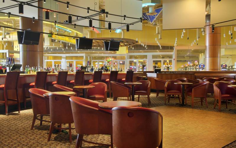 Gator Lounge at Delta Downs