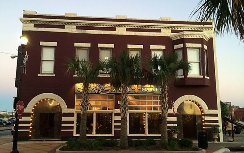 Pujo St. Cafe Exterior