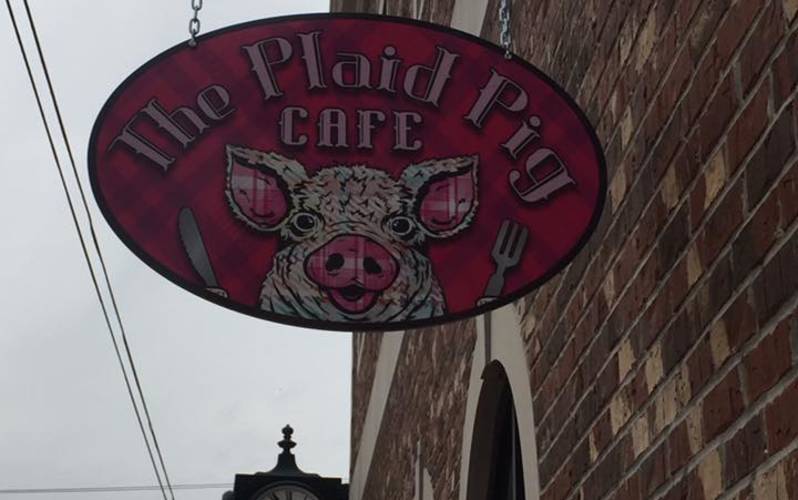 The Plaid Pig Cafe