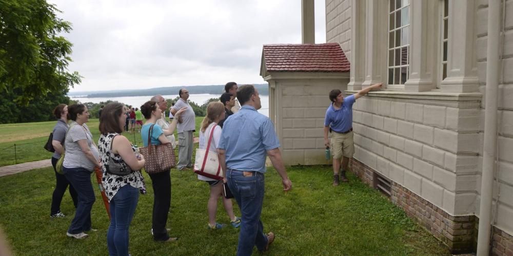 Mount Vernon in Alexandria, VA Transportation, Tours and Events